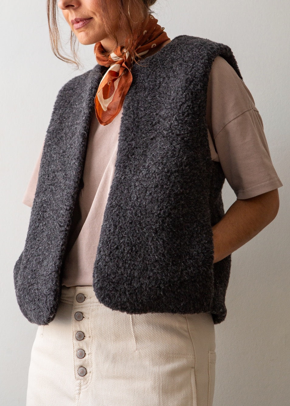 Merino Wool Gilet - Charcoal