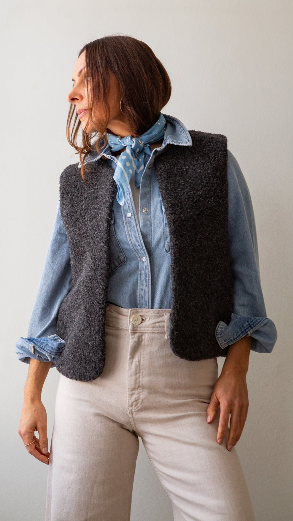 Merino Wool Gilet - Charcoal