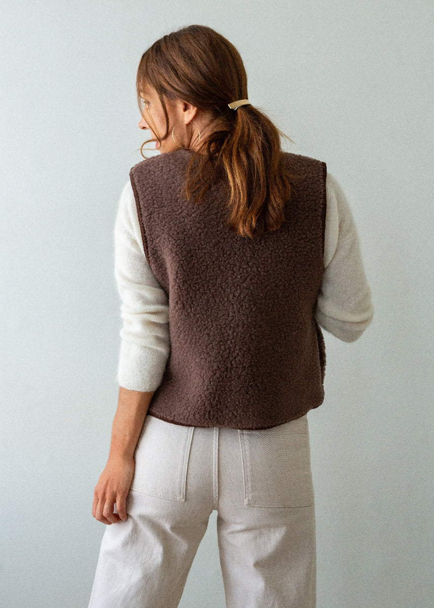 Merino Gilet - Bitter Chocolate