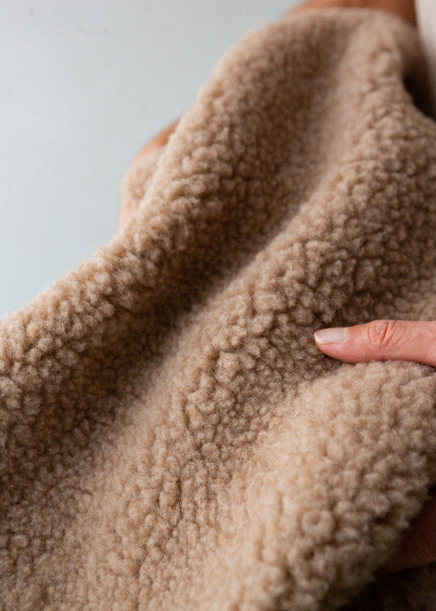 Merino Wool Gilet - Toasted Almond